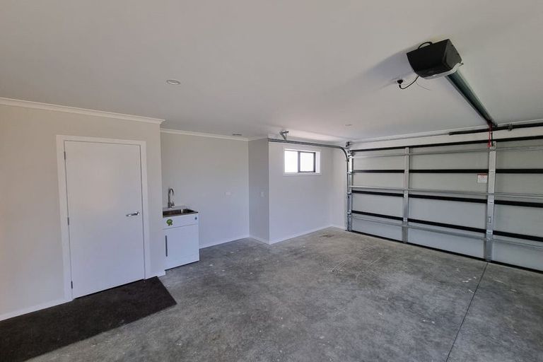 Photo of property in 62 Hokioi Drive, Kenepuru, Porirua, 5022