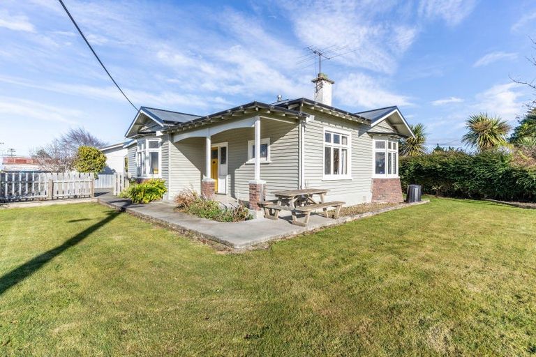 Photo of property in 27 Queen Street, Winton, 9720