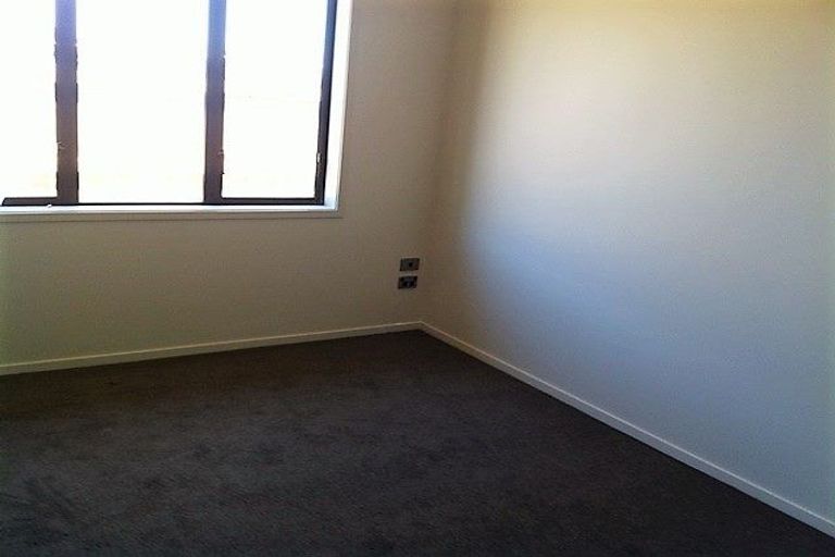 Photo of property in 7/102 Old Farm Road, Hamilton East, Hamilton, 3216