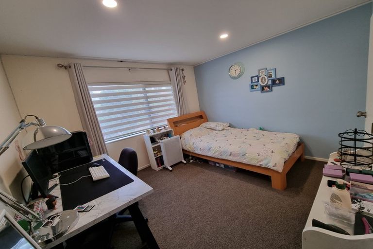 Photo of property in 8 Stanford Street, Albany, Auckland, 0632