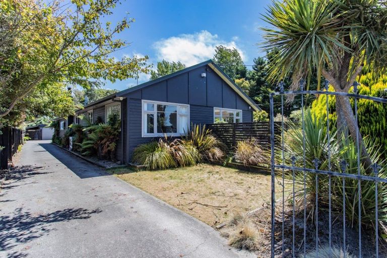 Photo of property in 51 Kings Avenue, Waikuku Beach, 7402