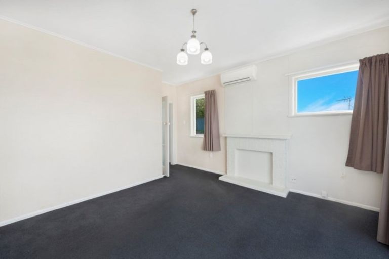 Photo of property in 2/90 Mahoe Street, Melville, Hamilton, 3206