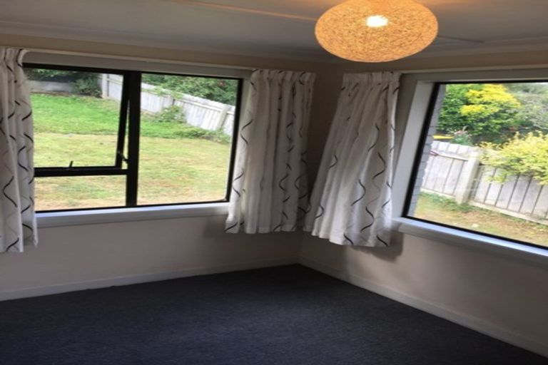 Photo of property in 50 Waldron Crescent, Green Island, Dunedin, 9018