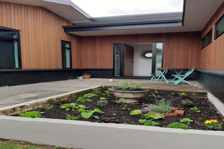 Photo of property in 28 Kakanui Avenue, Hillcrest, Hamilton, 3216