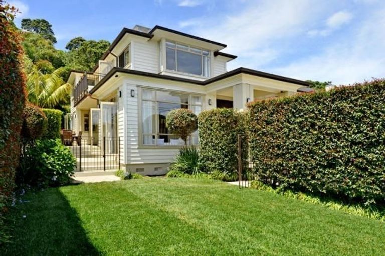 Photo of property in 29 Jubilee Avenue, Devonport, Auckland, 0624