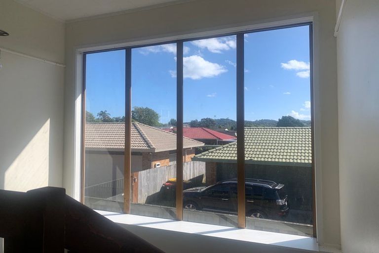 Photo of property in 5/46 Seabrook Avenue, New Lynn, Auckland, 0600