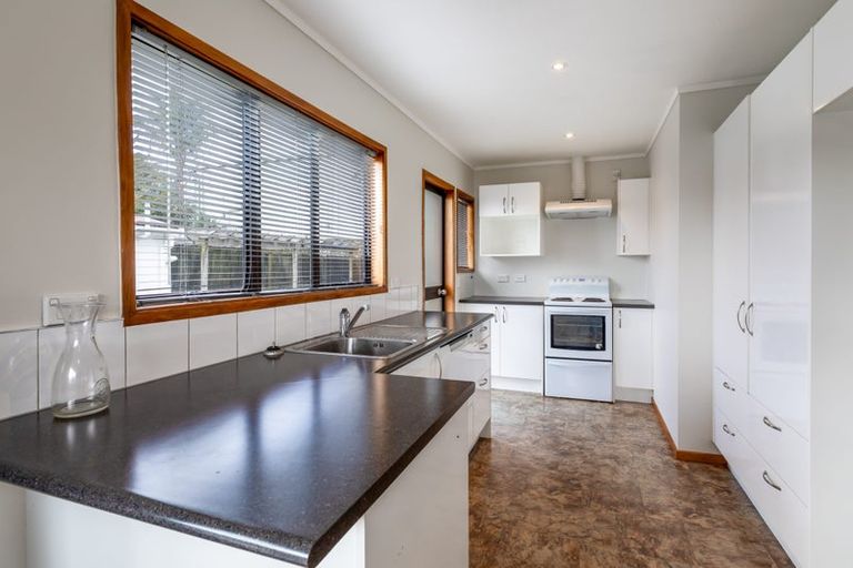 Photo of property in 53a Brandon Road, Glen Eden, Auckland, 0602