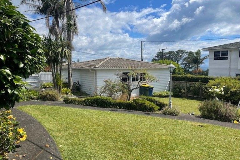 Photo of property in 63a Castor Road, Castor Bay, Auckland, 0620