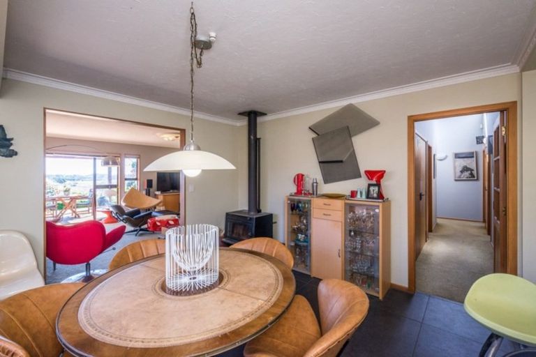 Photo of property in 71 Huia Street, Waikanae, 5036
