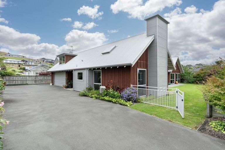 Photo of property in 22 Irwin Logan Drive, Mosgiel, 9024