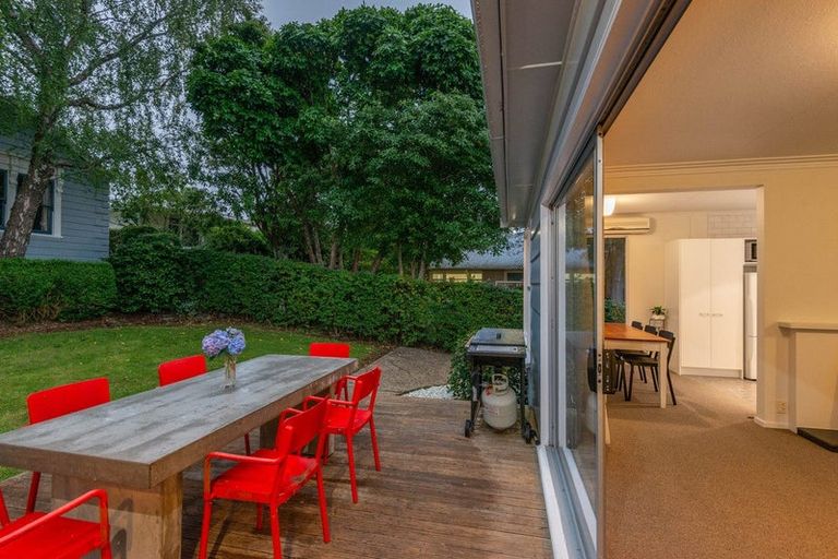 Photo of property in 117 Highgate, Roslyn, Dunedin, 9010