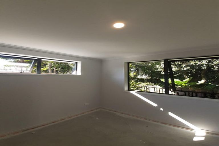 Photo of property in 9a Tirita Street, Kawaha Point, Rotorua, 3010
