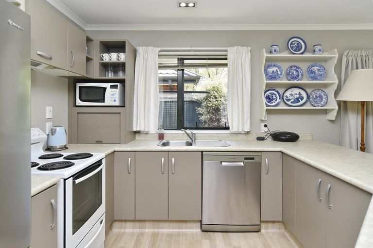 Photo of property in 17v Matawai Close, Rangiora, 7400