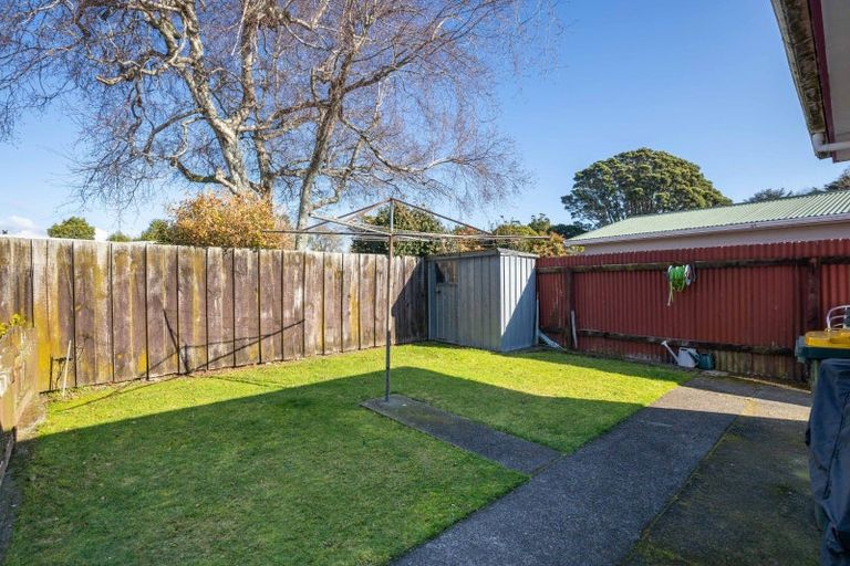 Photo of property in 242c Huatoki Street, Upper Vogeltown, New Plymouth, 4310
