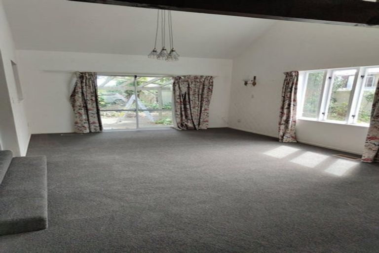 Photo of property in 39b Parkvale Road, Karori, Wellington, 6012