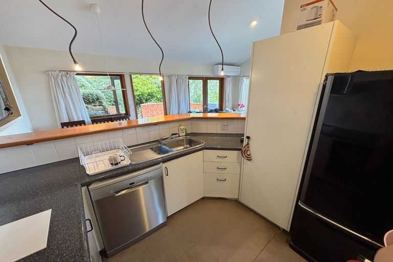 Photo of property in 27b Hallenstein Street, Queenstown, 9300