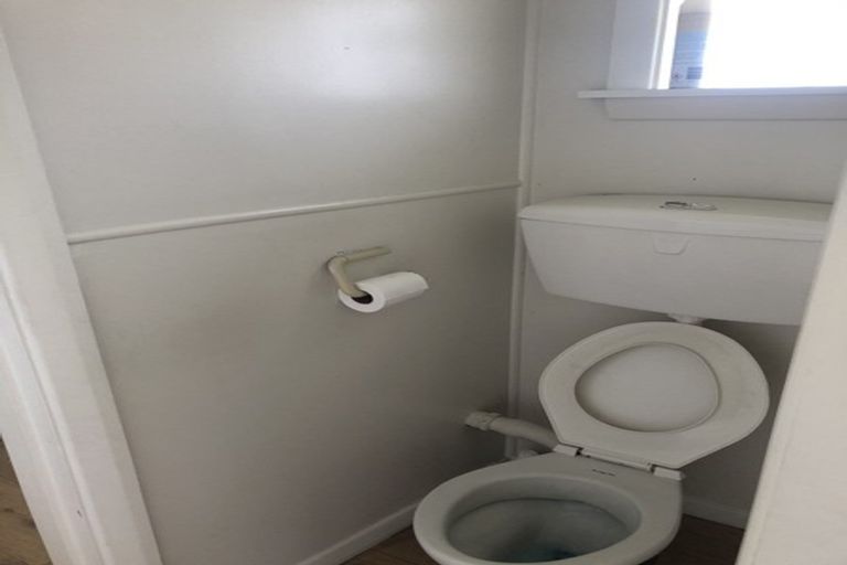 Photo of property in 10a Epsom Road, Sockburn, Christchurch, 8042