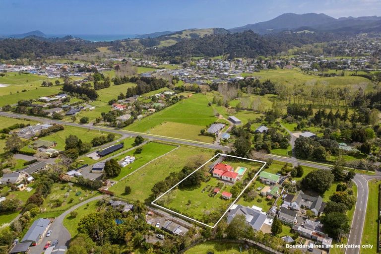 Photo of property in 72 Whangapoua Sh25 Road, Coromandel, 3506