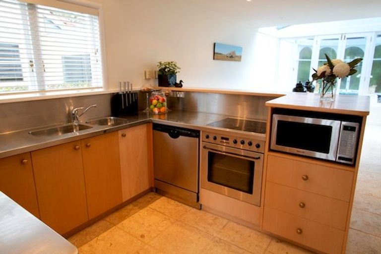 Photo of property in 5 Alison Avenue, Takapuna, Auckland, 0622