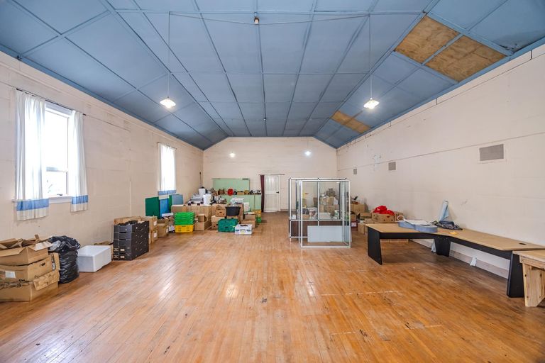 Photo of property in 11 Wynyard Street, Kurow, 9435