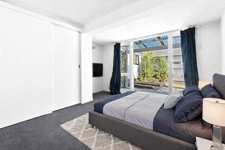 Photo of property in 40 Candia Road, Swanson, Auckland, 0614
