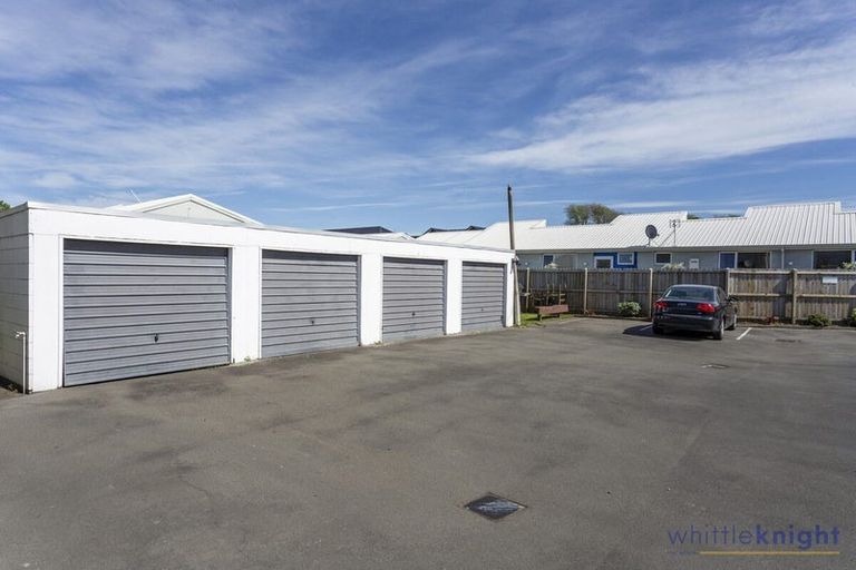 Photo of property in 4/28 Taramea Place, Addington, Christchurch, 8024
