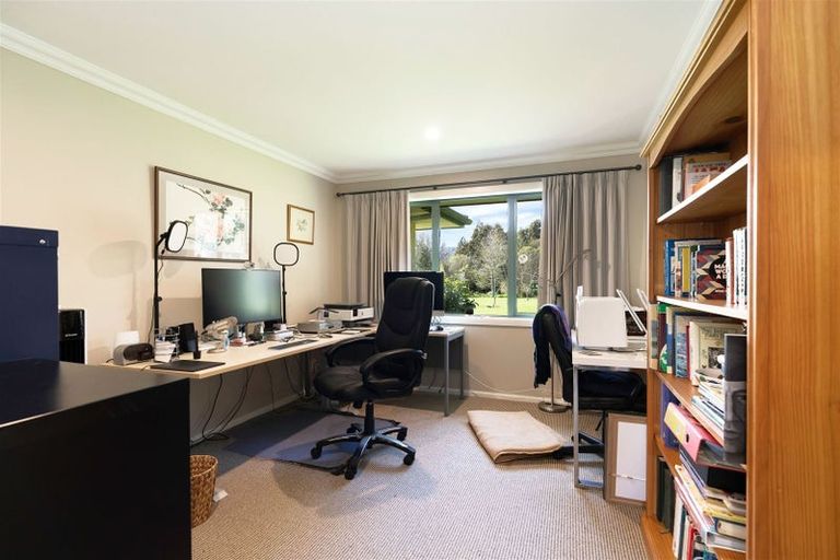 Photo of property in 20 Wakefield Road, Levin, 5571