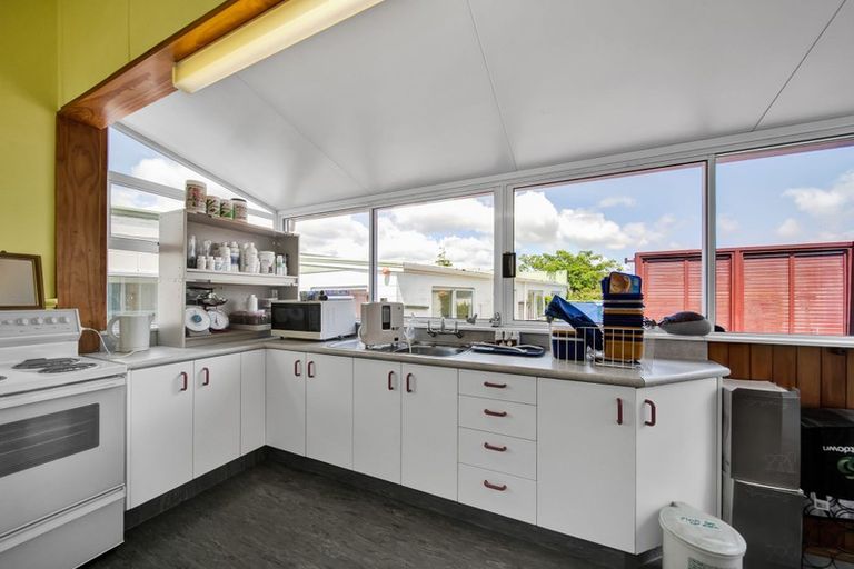 Photo of property in 137 Raleigh Street, Brixton, Waitara, 4382