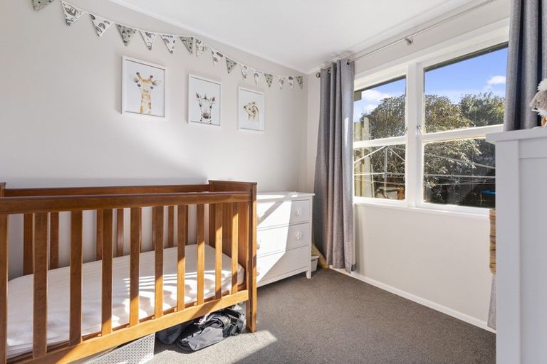 Photo of property in 22 Darroch Street, Fairy Springs, Rotorua, 3015