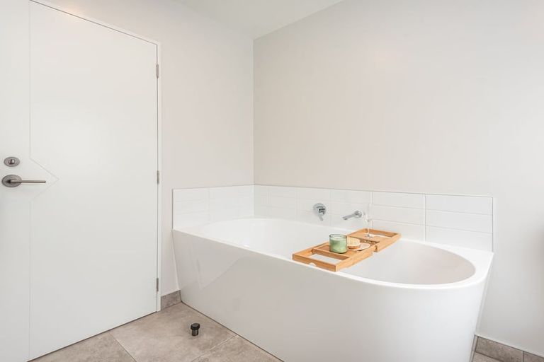 Photo of property in 9 Kakapo Lane, Redwood, Christchurch, 8051