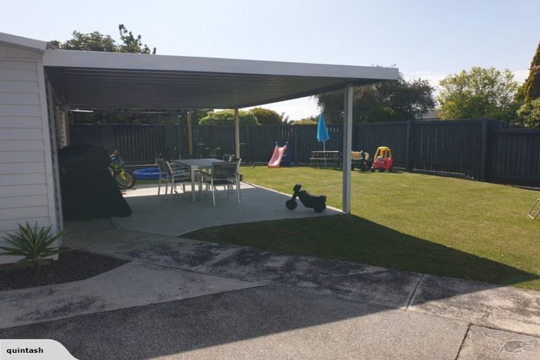 Photo of property in 37 Beazley Crescent, Tikipunga, Whangarei, 0112
