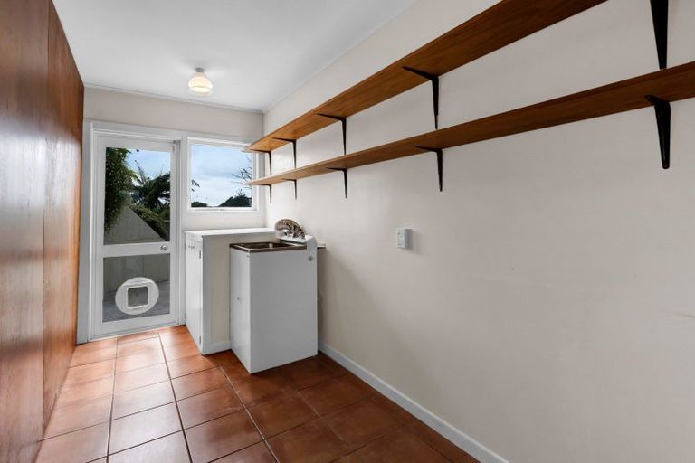 Photo of property in 3 Fernleigh Street, Ferndale, New Plymouth, 4310