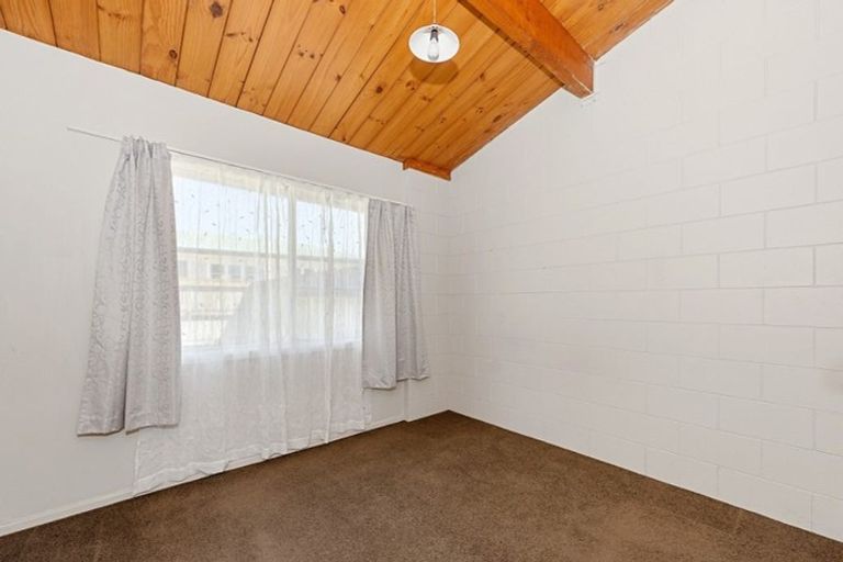 Photo of property in 2/91 Rimu Street, Maeroa, Hamilton, 3200