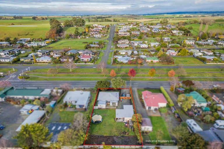 Photo of property in 27 Main Road, Pleasant Point, 7903