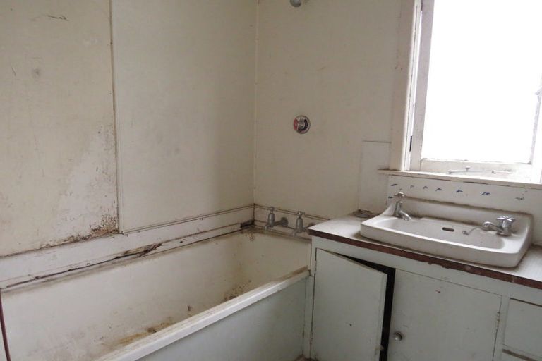 Photo of property in 44 Somerville Street, Wairoa, 4108