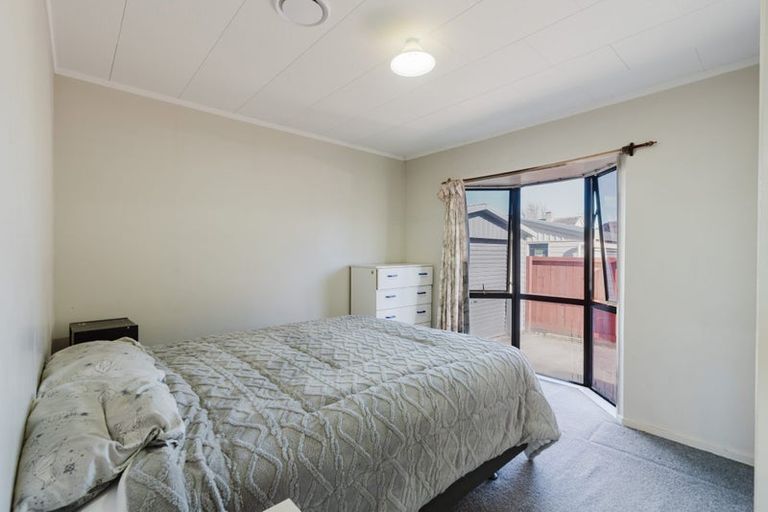 Photo of property in 16 Tranmere Road, Fairfield, Hamilton, 3214