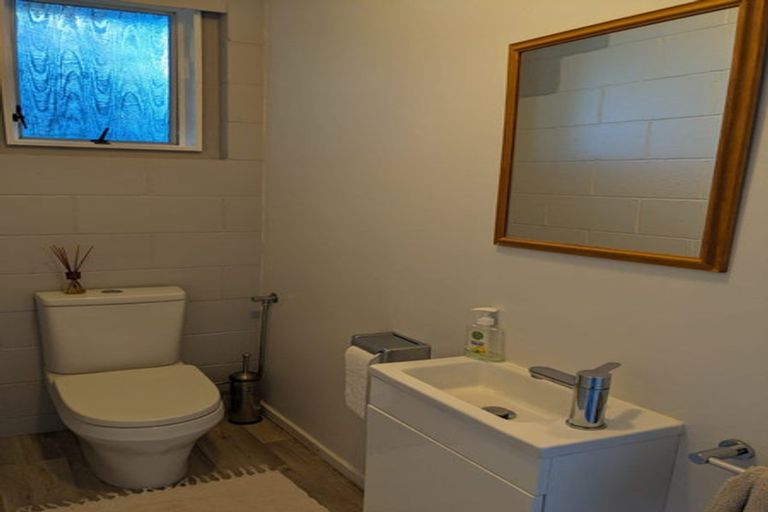 Photo of property in 28 Glen Road, Raumati South, Paraparaumu, 5032