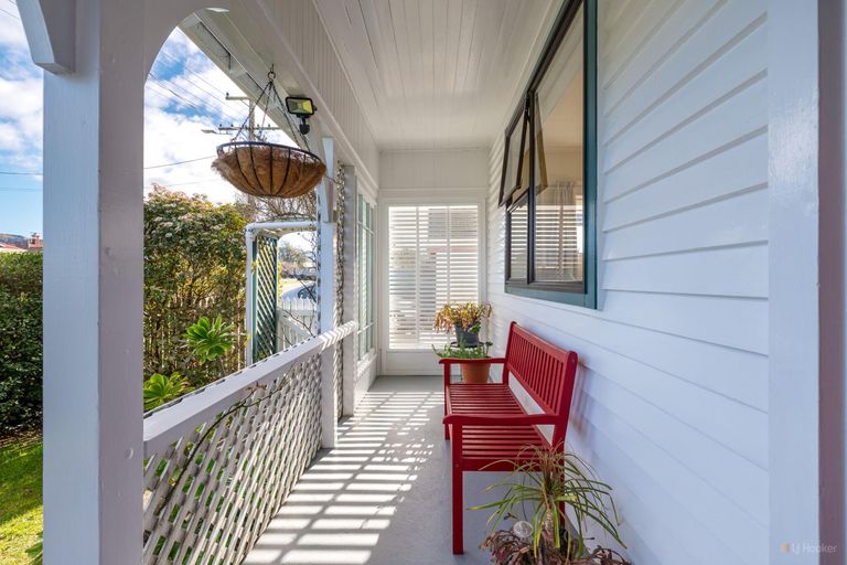 Photo of property in 18 Manse Street, Waimate, 7924