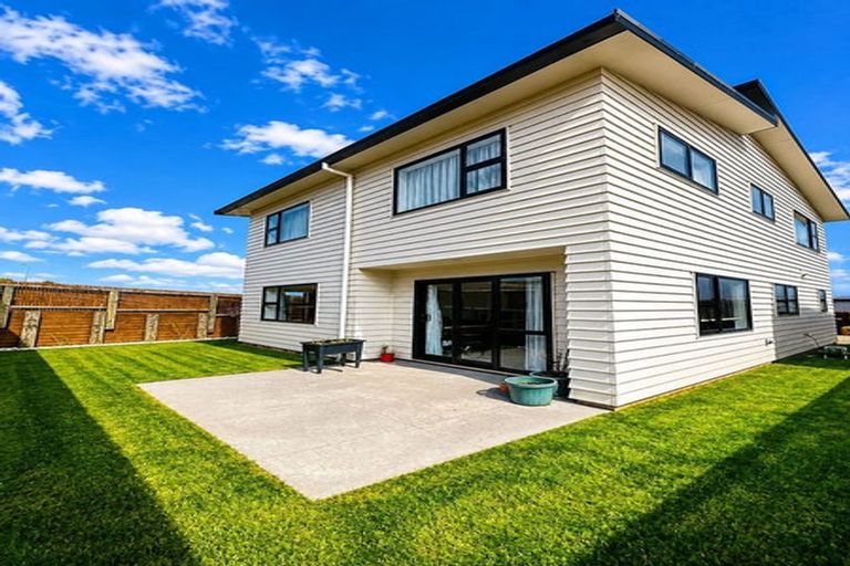 Photo of property in 14 Trelawny Terrace, Grenada Village, Wellington, 6037