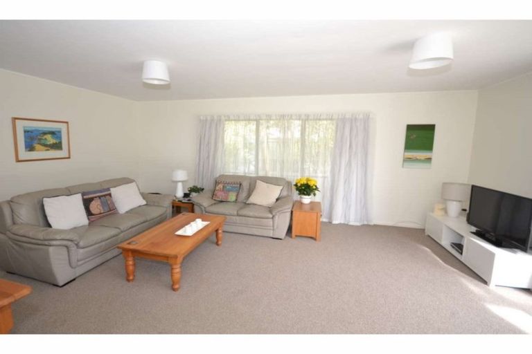 Photo of property in 3 Amokura Drive, Kerikeri, 0230