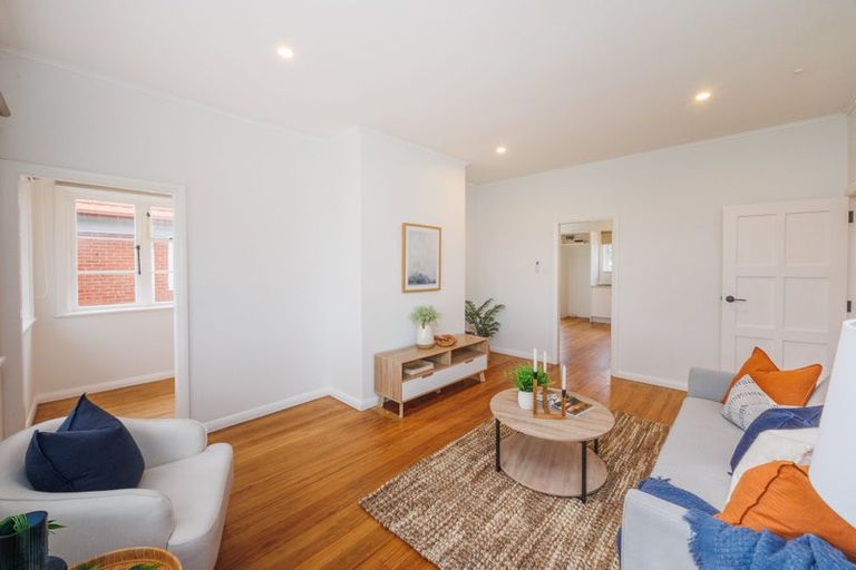 Photo of property in 260 College Street, West End, Palmerston North, 4412