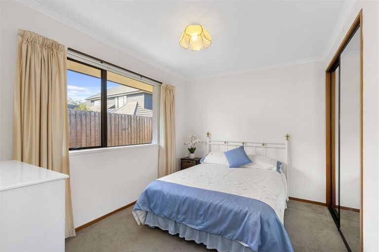 Photo of property in 2/11 Tivoli Place, Bishopdale, Christchurch, 8053