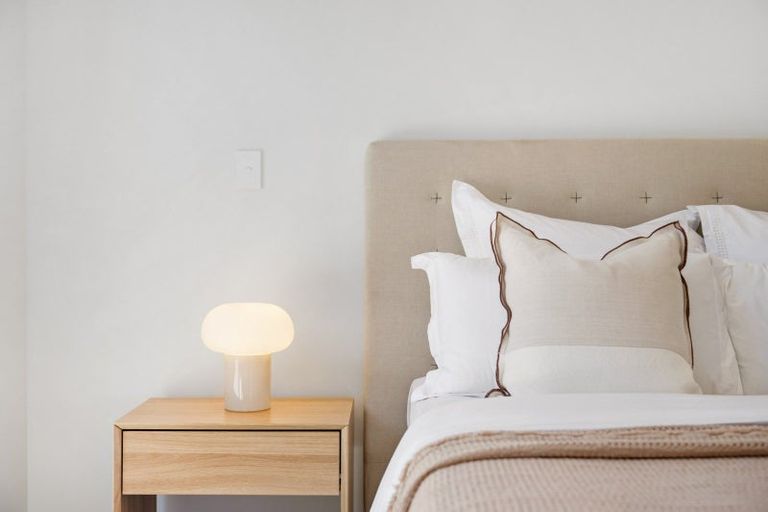 Photo of property in 3 Simpson Crescent, Wanaka, 9305