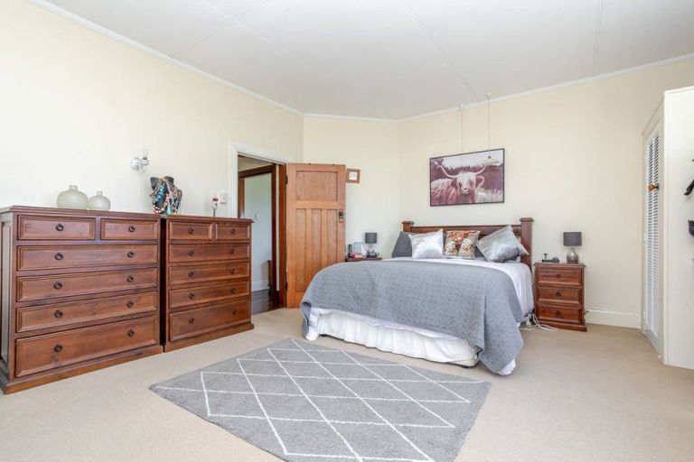 Photo of property in 5 Victoria Avenue, Dannevirke, 4930
