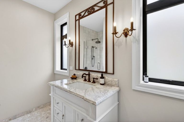 Photo of property in 42 Mclean Road, Havelock North, 4294