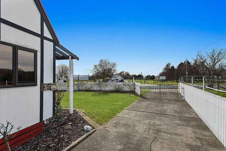 Photo of property in 3 Awatapu Drive, Whakatane, 3120
