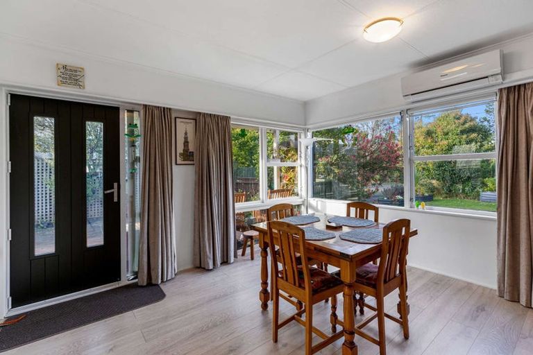 Photo of property in 16 Maunder Street, Marton, 4710