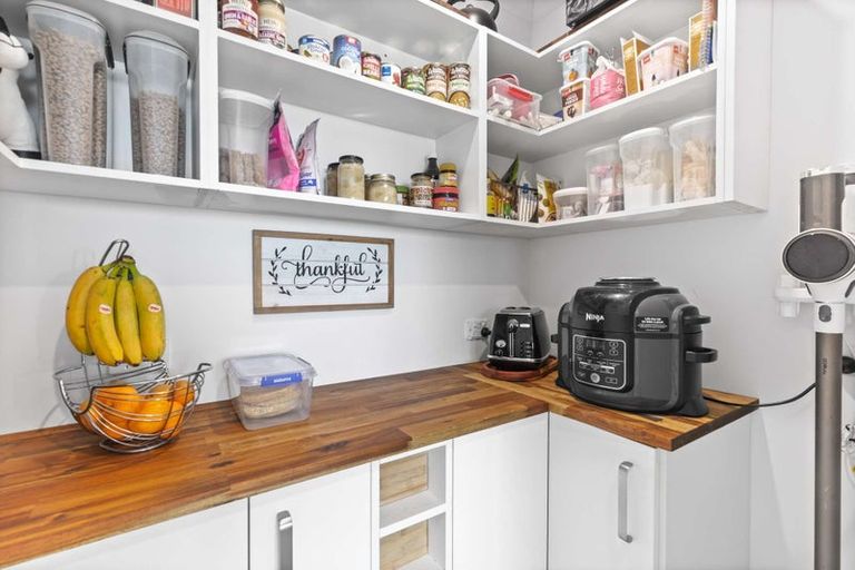 Photo of property in 77 Trewavas Street, Motueka, 7120