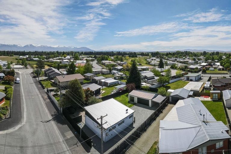 Photo of property in 5 Fraser Crescent, Twizel, 7901