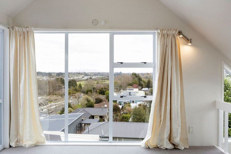 Photo of property in 6 Grey Street, Cambridge, 3434